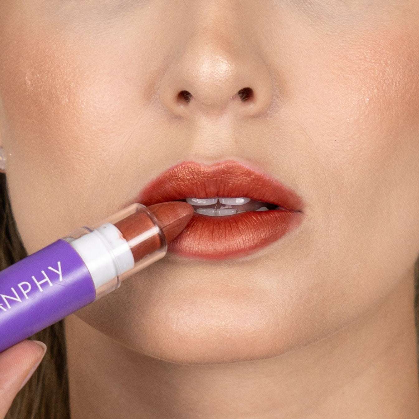 Batom bastão - COR03 REF. Lip Cetim